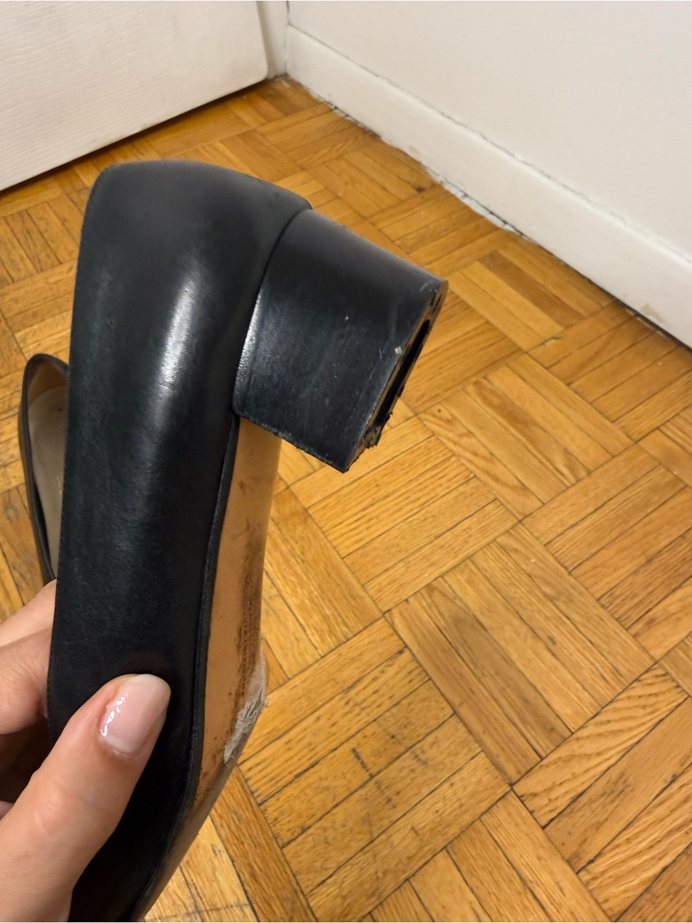 Salvatore Ferragamo Black Leather Pumps with Gold-Tone Buckle - Picture 6 of 9